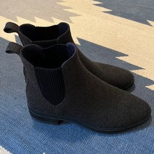 EUC Rothy’s Chelsea Boot 8.5 women’s
